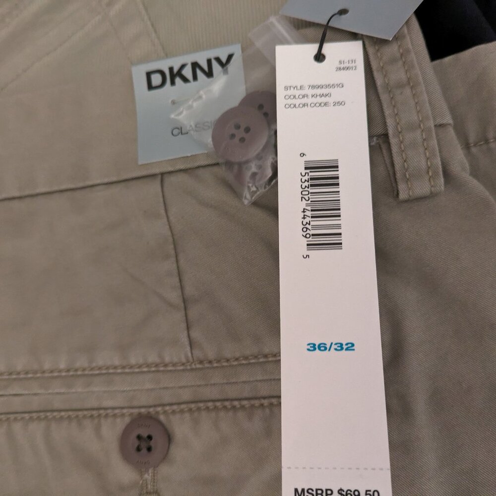 DKNY Men's Khaki Pants